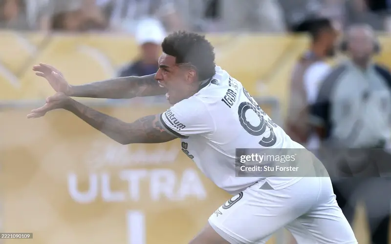 Nhin-lai-vong-bang-Club-World-Cup-2