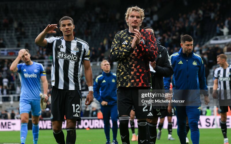 Hang-cong-Newcastle-tim-lai-suc-song-thoi-hau-Isak-2