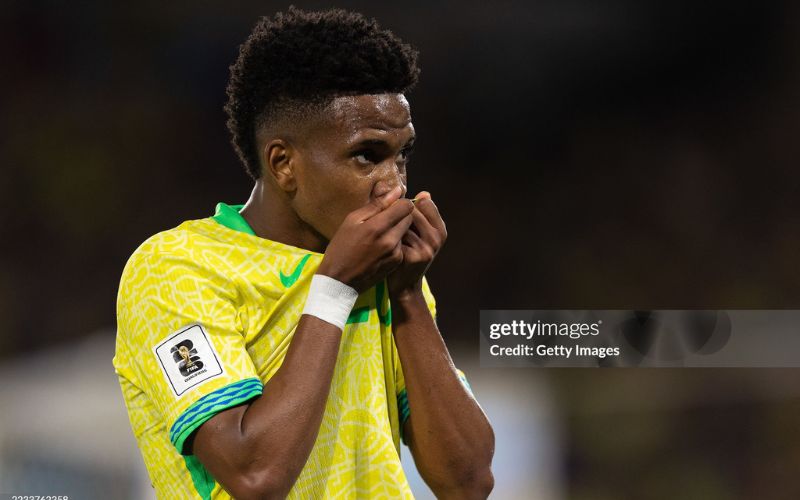 Khi Neymar ca ngợi ‘thiên tài’ mới, Endrick đang ở đâu?