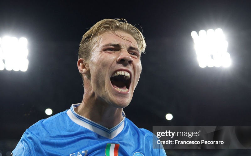 De Bruyne 'vỗ mặt' MU: Bán Hojlund là sai lầm hay bi kịch?