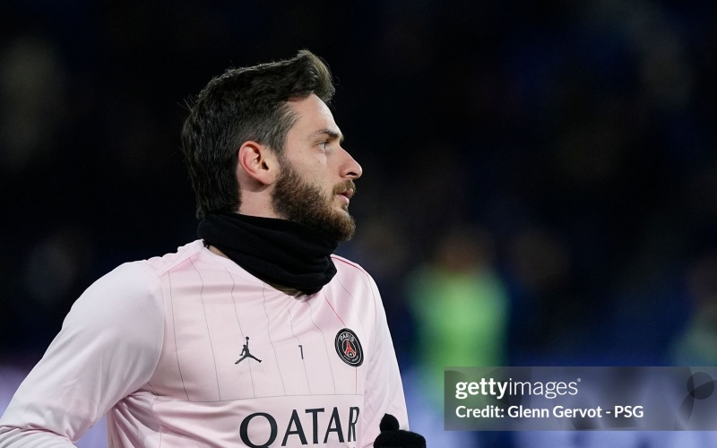 psg-can-can-trong-truoc-doi-khach