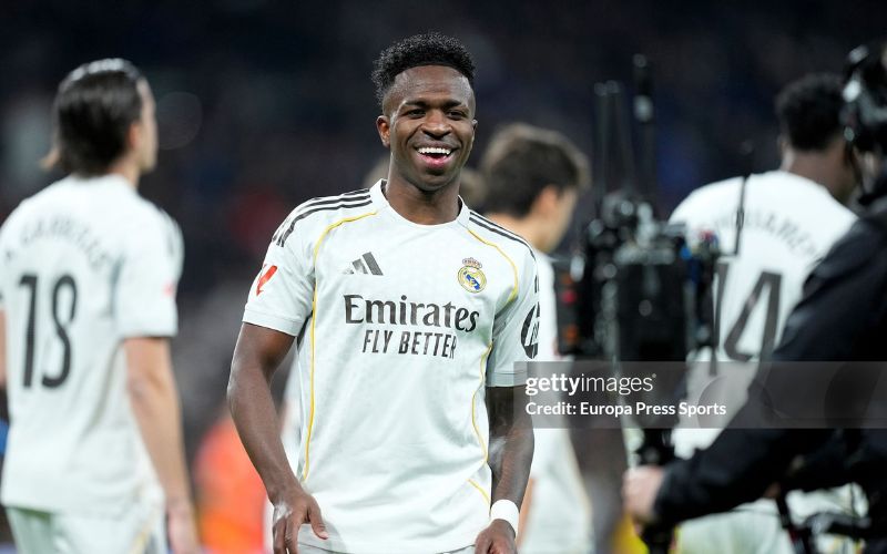 Vinicius phải gánh vác hàng công Real Madrid