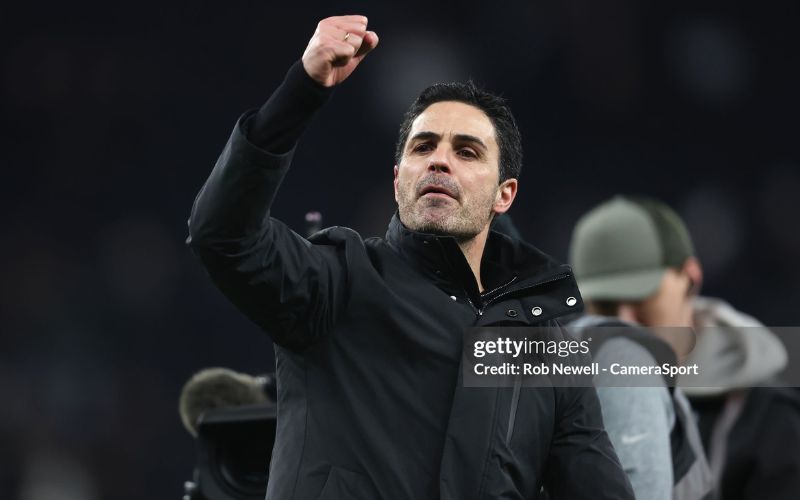 Arsenal được đánh giá cao hơn đối thủ