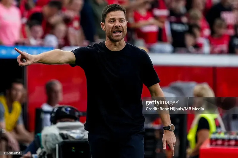 HLV-Xabi-Alonso-muon-khang-dinh-tai-nang-tai-Champions-League