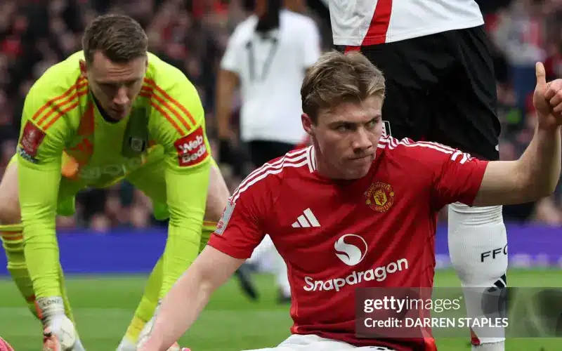 Đường cùng của Rasmus Hojlund