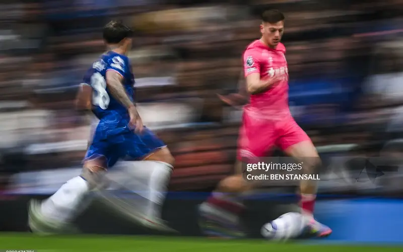 Newcastle-muon-gianh-Delap