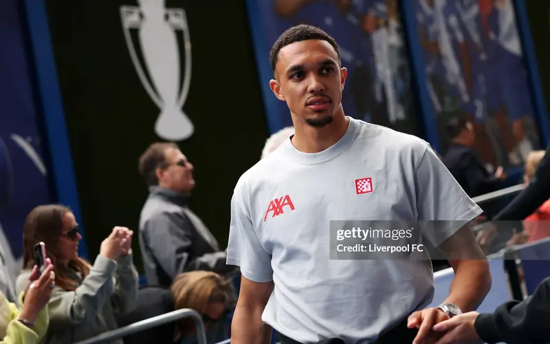 Real-Madrid-muon-co-Alexander-Arnold