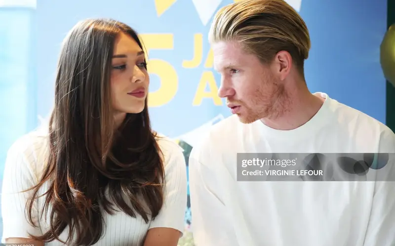 Vo-De-Bruyne-bi-mat-tim-nha-tai-Napoli