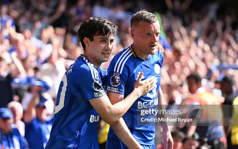 leicester-co-phong-do-tot-hon-doi-khach