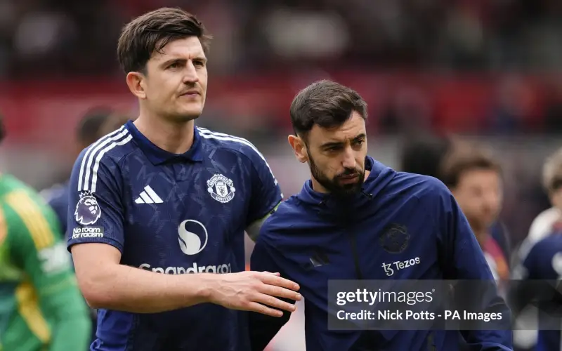 mu-coi-fernandes-va-maguire-la-nhung-thu-linh