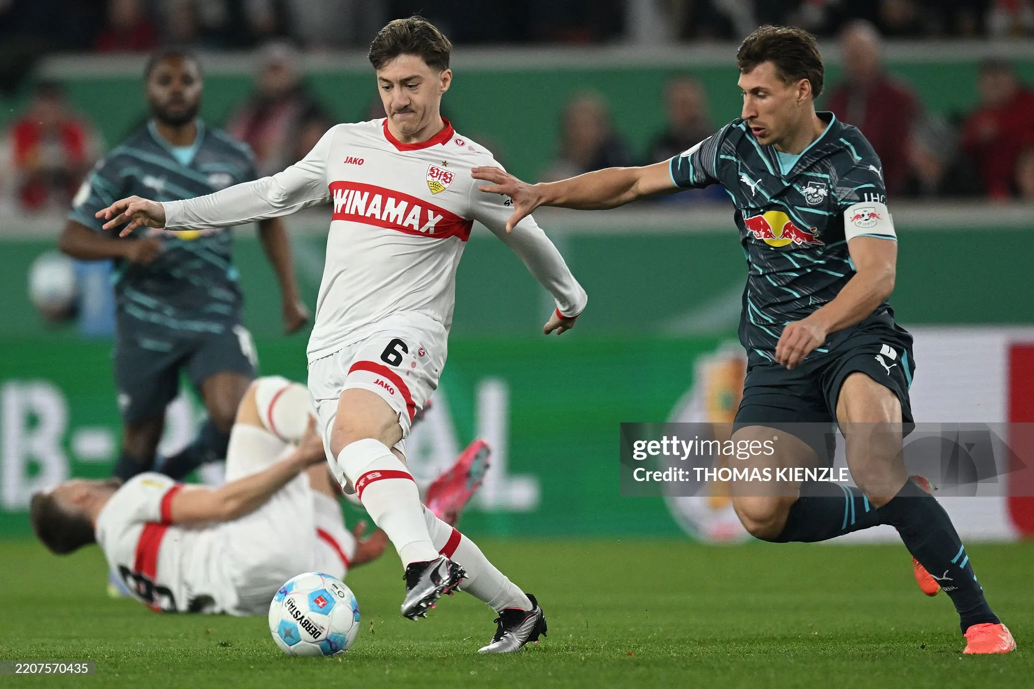 nhan-dinh-leipzig-vs-stuttgart-cuoc-chien-sinh-tu