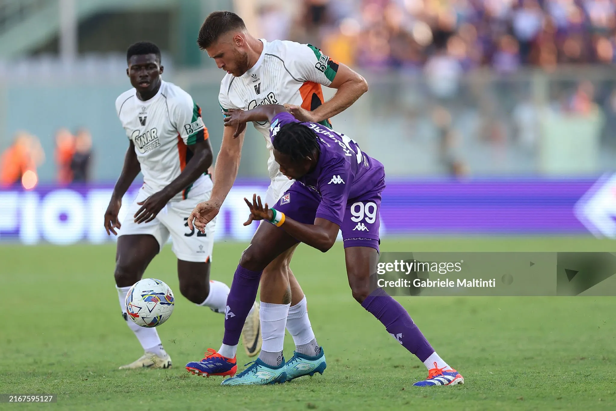 nhan-dinh-venezia-vs-fiorentina-cuoc-chien-sinh-tu2