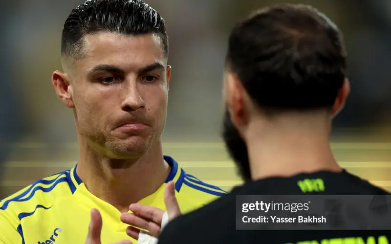 Ronaldo đe dọa rời Al Nassr?