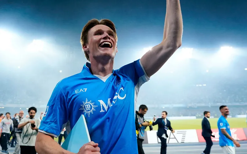 thumbnail-napoli-vo-dich-serie-a