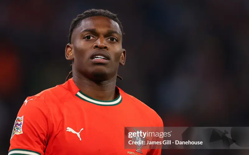 Rafael-Leao-co-loi-choi-toc-do-va-ky-thuat