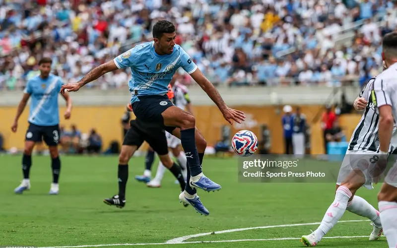 Rodri-da-chinh-tran-Manchester-City-de-bep-Juventus-1
