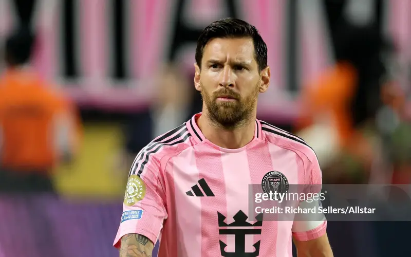 Viễn cảnh Messi trở thành bom tấn chấn động làng túc cầu