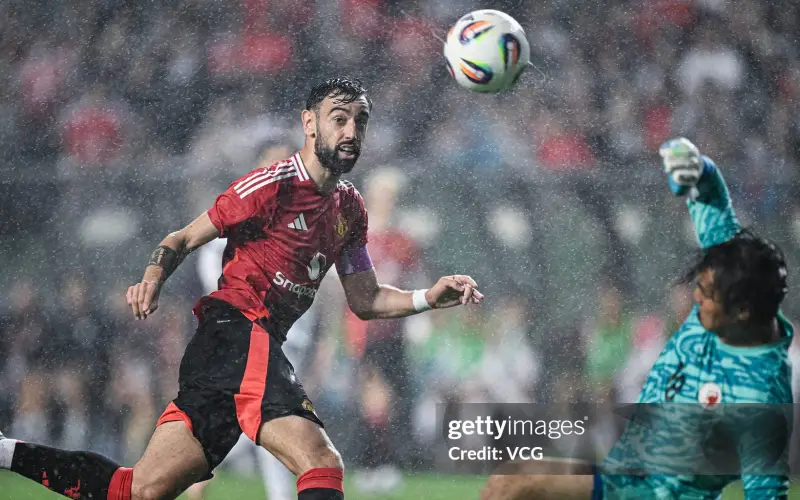 mu-co-the-kiem-duoc-so-tien-khong-lo-tu-viec-ban-fernandes