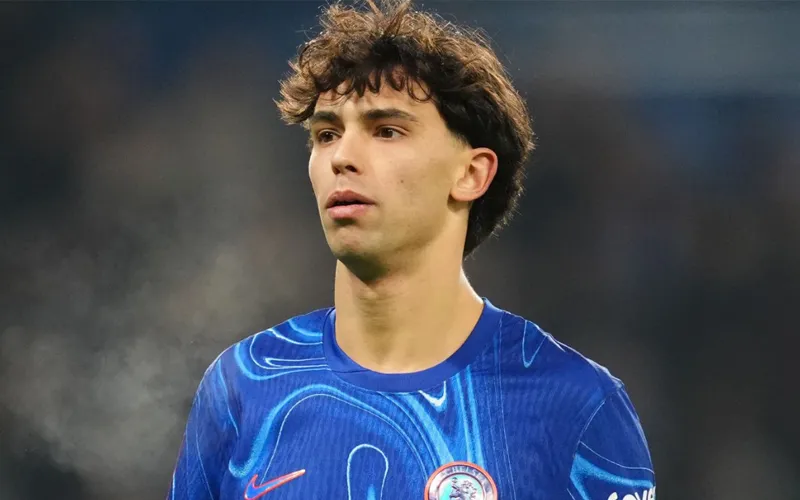 thumbnail-cu-truot-dai-cua-joao-felix