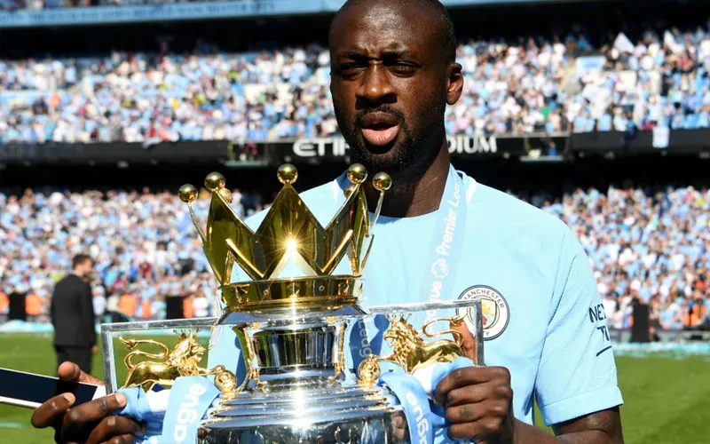toure-la-huyen-thoai-man-city