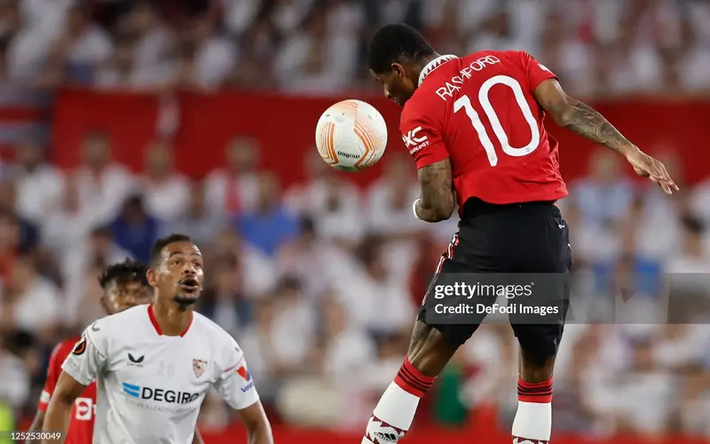 Barcelona-co-mao-hiem-khi-dat-cuoc-vao-Rashford-2