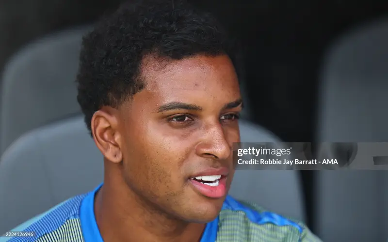 Diaz, Rodrygo và ván cờ 3 bên toan tính