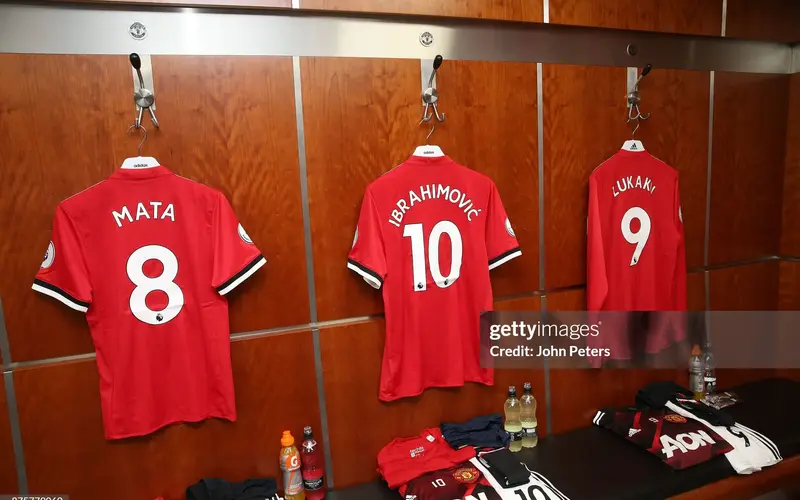 Thay-gi-tu-viec-Cunha-lay-ao-so-10-cua-Rashford-2