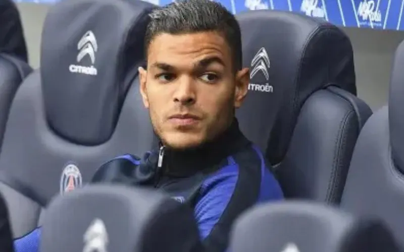 ben-arfa-khong-duoc-ra-san-o-psg