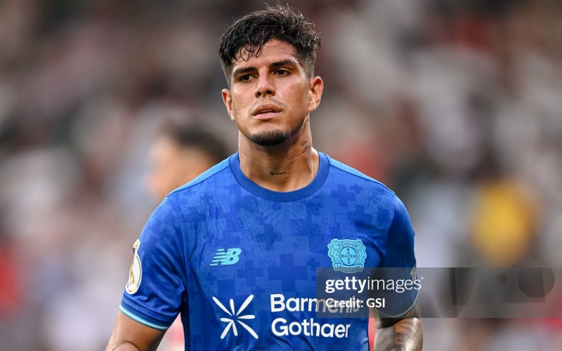 Vì sao Arsenal muốn có Piero Hincapie?
