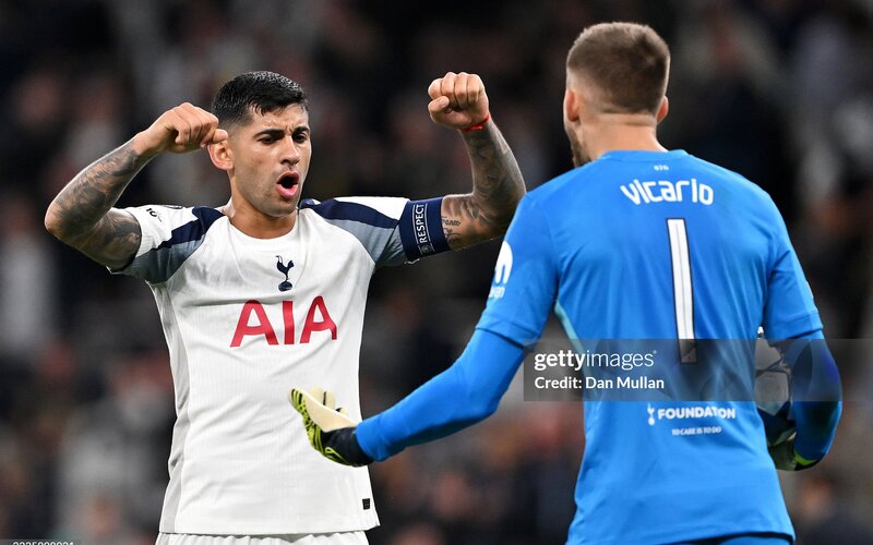 Can-kien-nhan-voi-hang-cong-cua-Tottenham-2