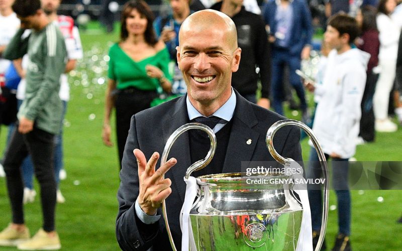 Zidane là ứng viên sáng giá dẫn dắt tuyển Pháp.
