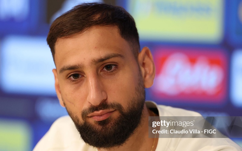Vì sao thương vụ Donnarumma - MU không thành?